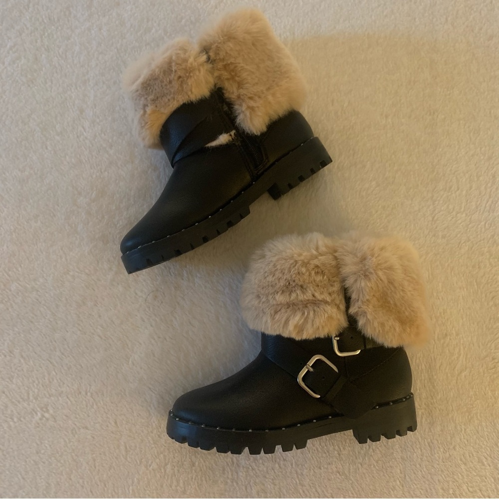 NWOT ZARA faux fur lined biker boots girls size 10.5